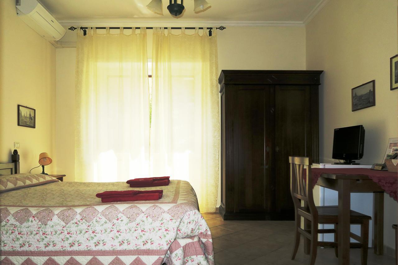 Ianus Guest House Roma Exterior foto